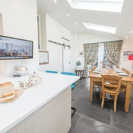 Holiday home Thwaite